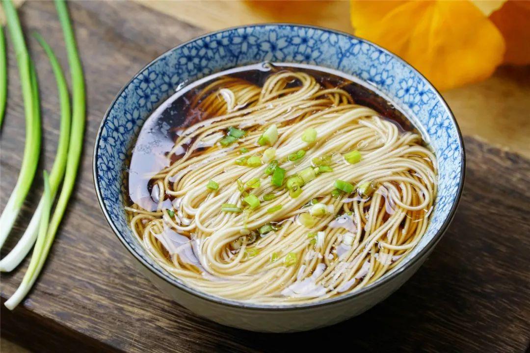 友情与陪伴的味蕾盛宴，最新戳虾子美食分享