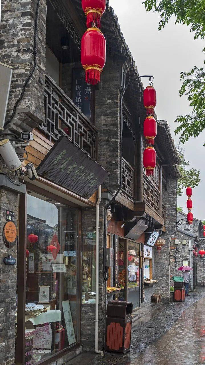 众业达，小巷特色小店的独特魅力最新消息揭秘