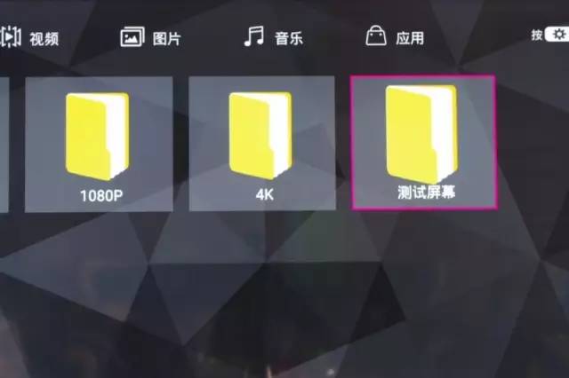 友情与家的温馨色彩