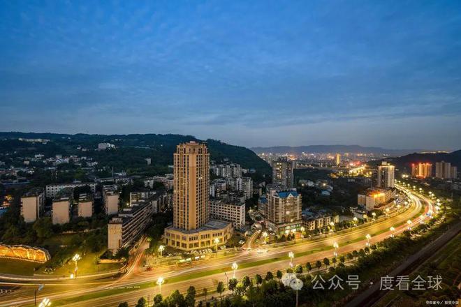 山东万鑫最新动态，自然美景探索之旅，寻找内心平和与宁静的旅程