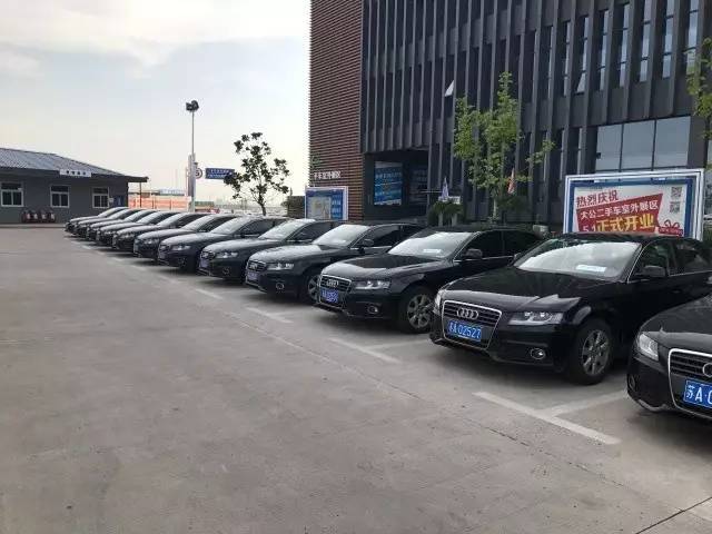 最新公车拍卖，自然美景的探索之旅启动