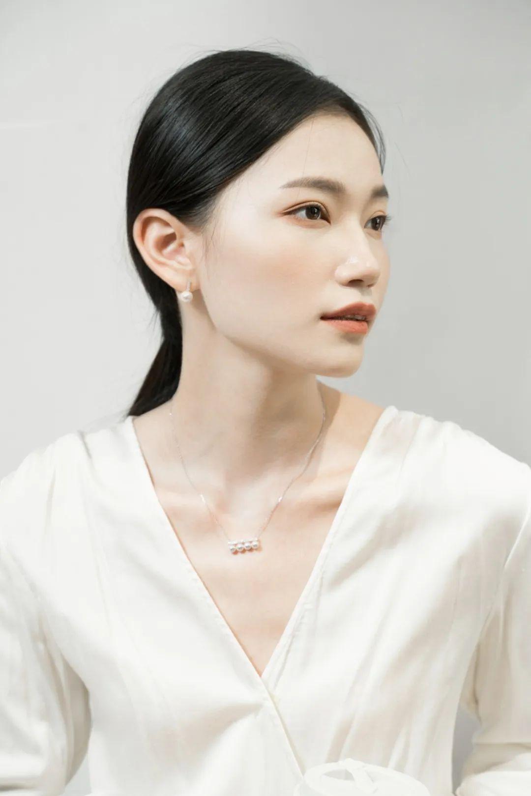 权志龙最新Ins照片，城市音符间的友情交响与温馨画面